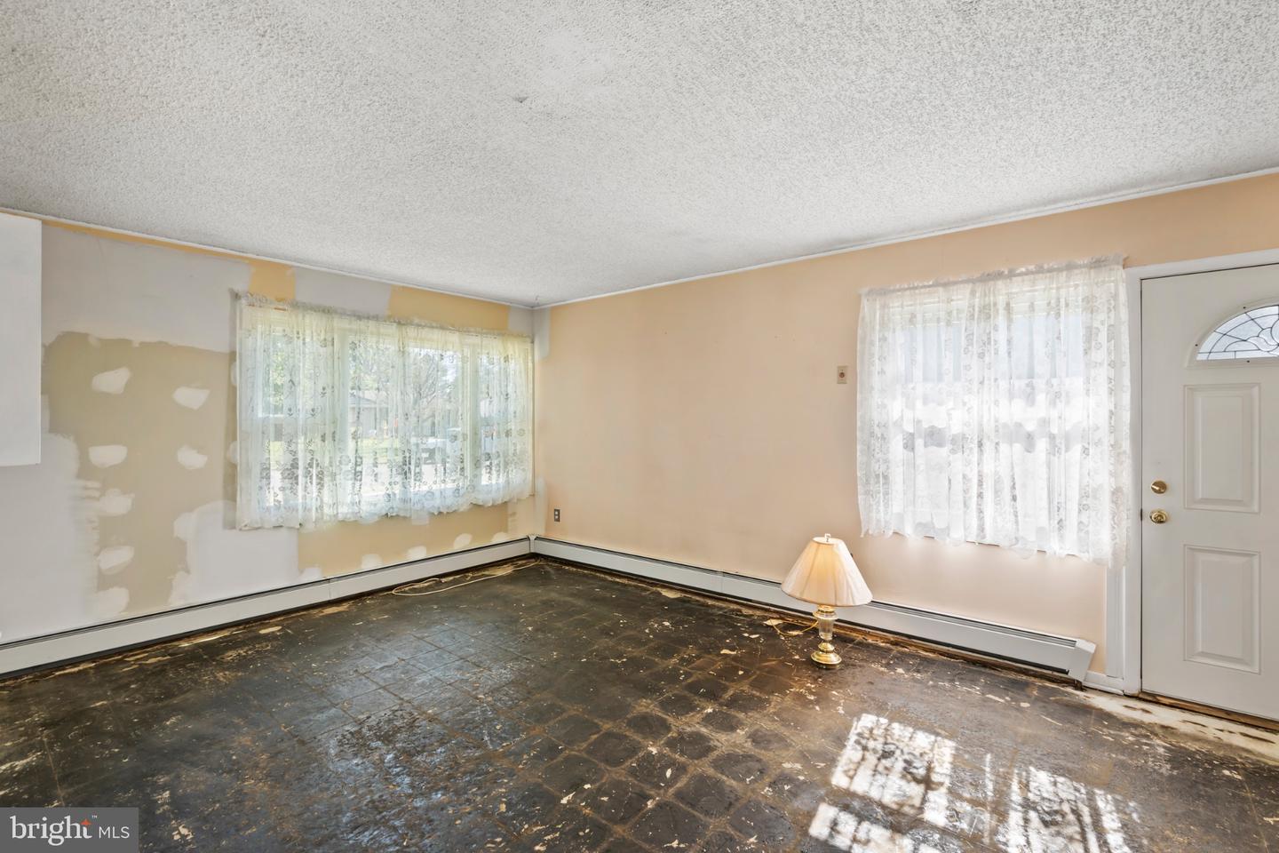 260 Thornridge Dr Property Photo 9