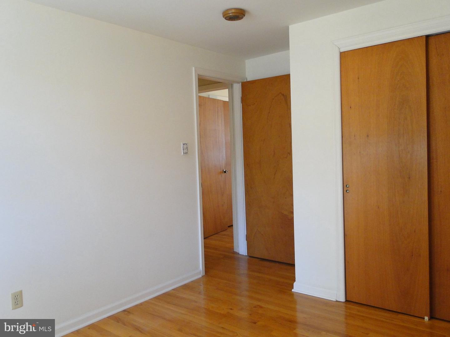 325 10th. St S Property Photo 21
