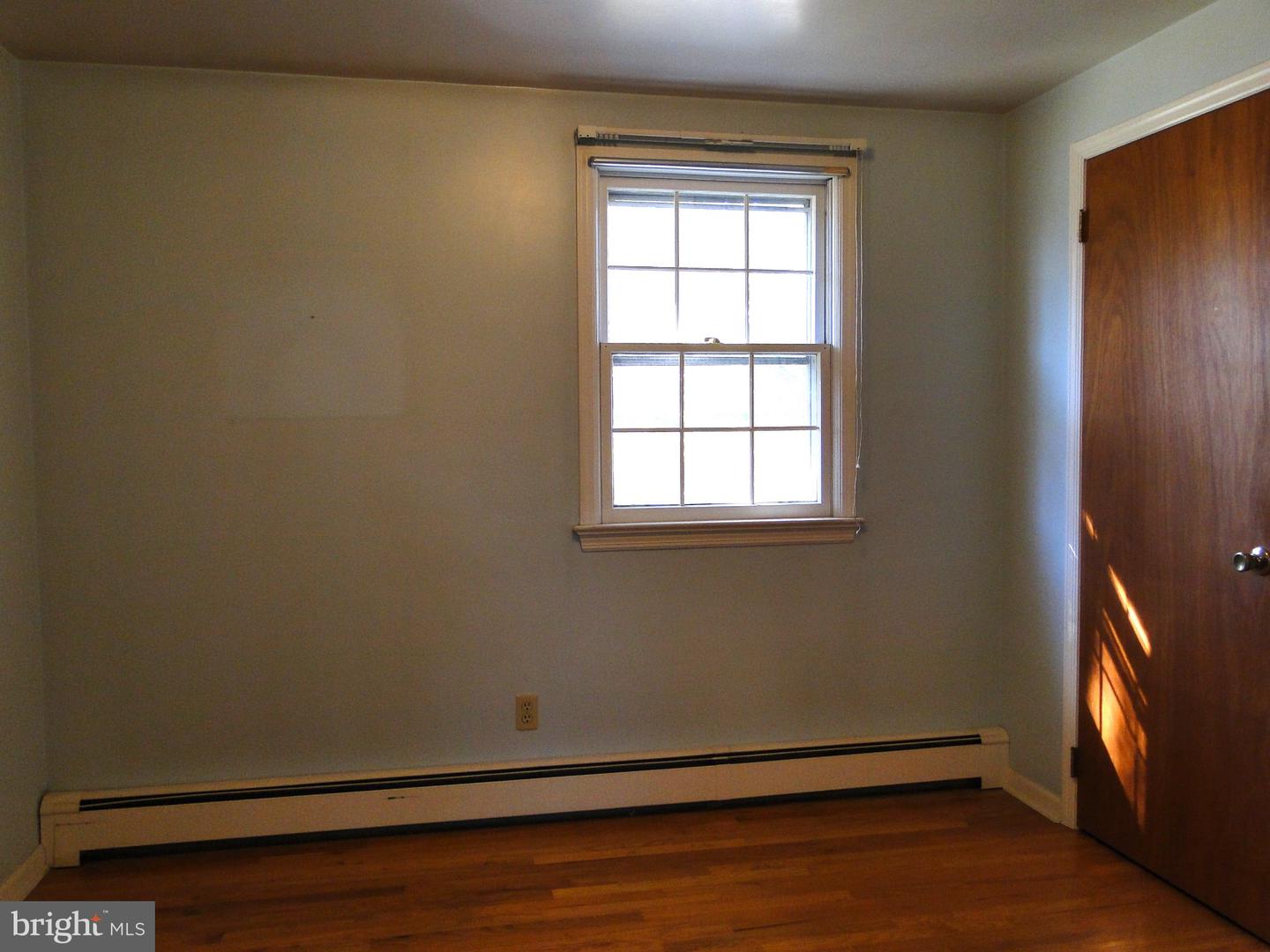 325 10th. St S Property Photo 22