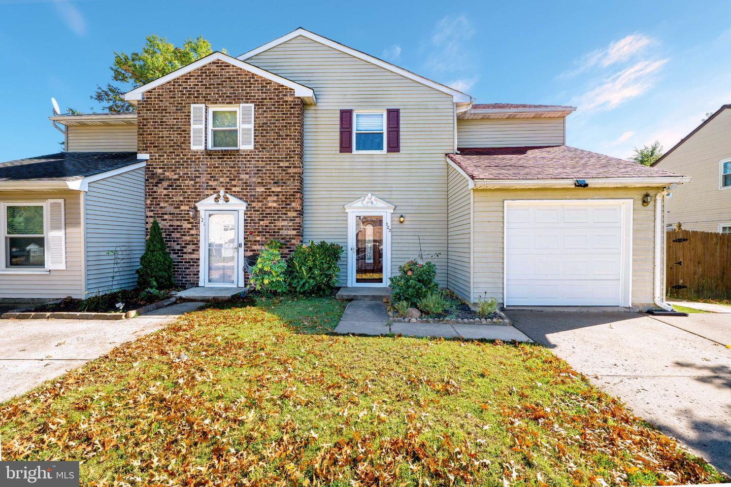 123 Winfield Ct Property Photo 1