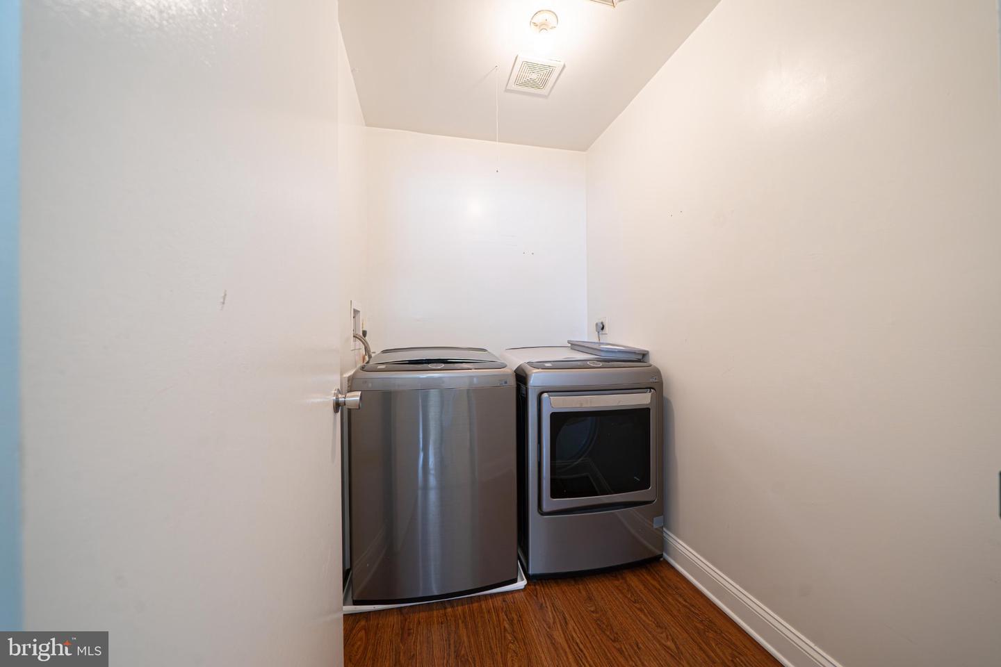 123 Winfield Ct Property Photo 19