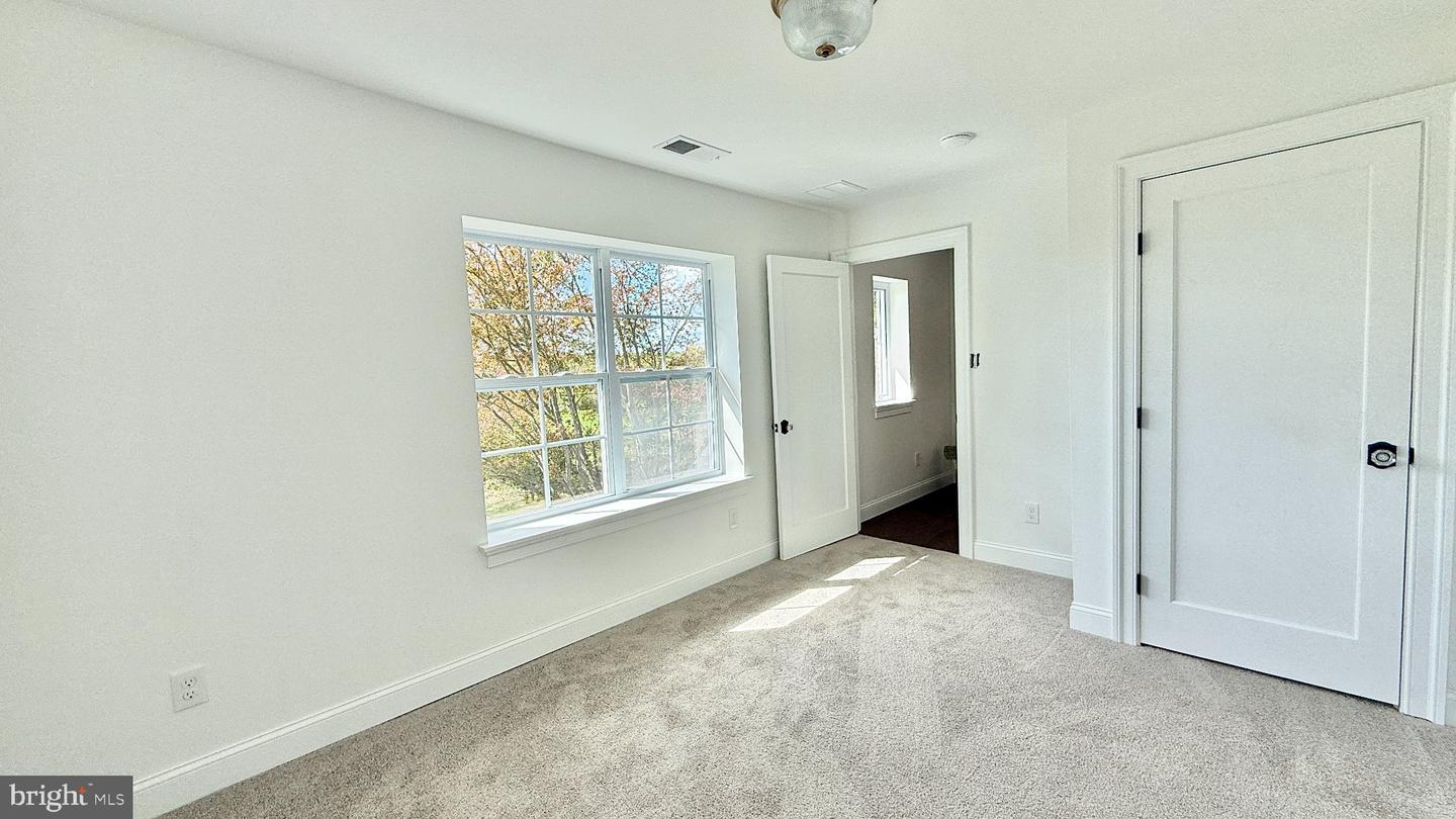 6 Durham Rd Property Photo 31
