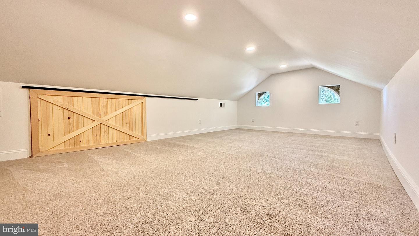 6 Durham Rd Property Photo 34