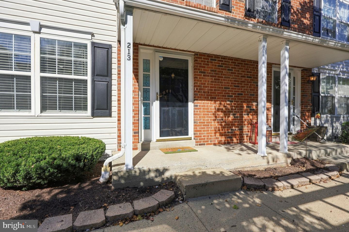 213 Tanager Ct #258 Property Photo 27