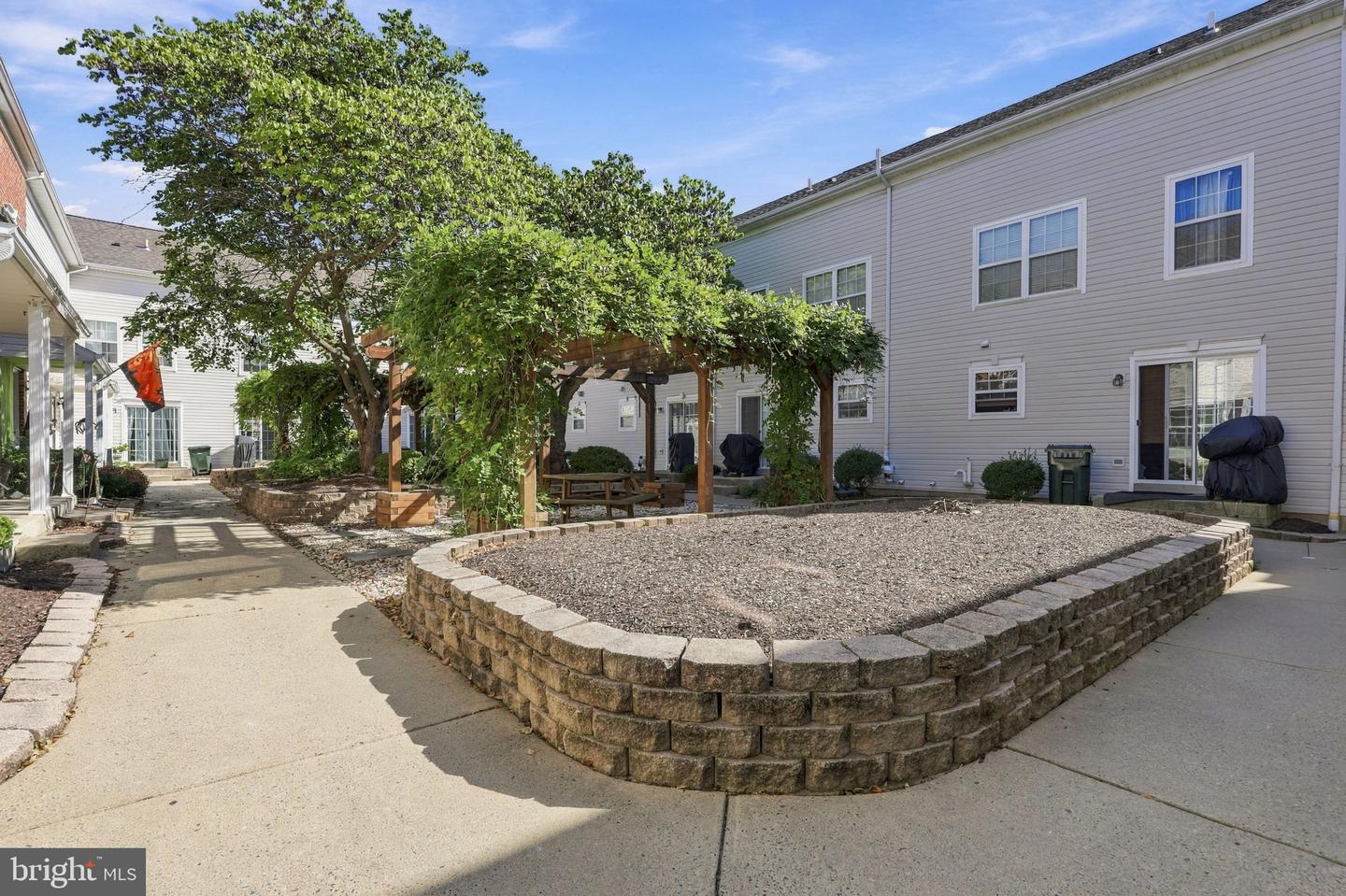 213 Tanager Ct #258 Property Photo 31