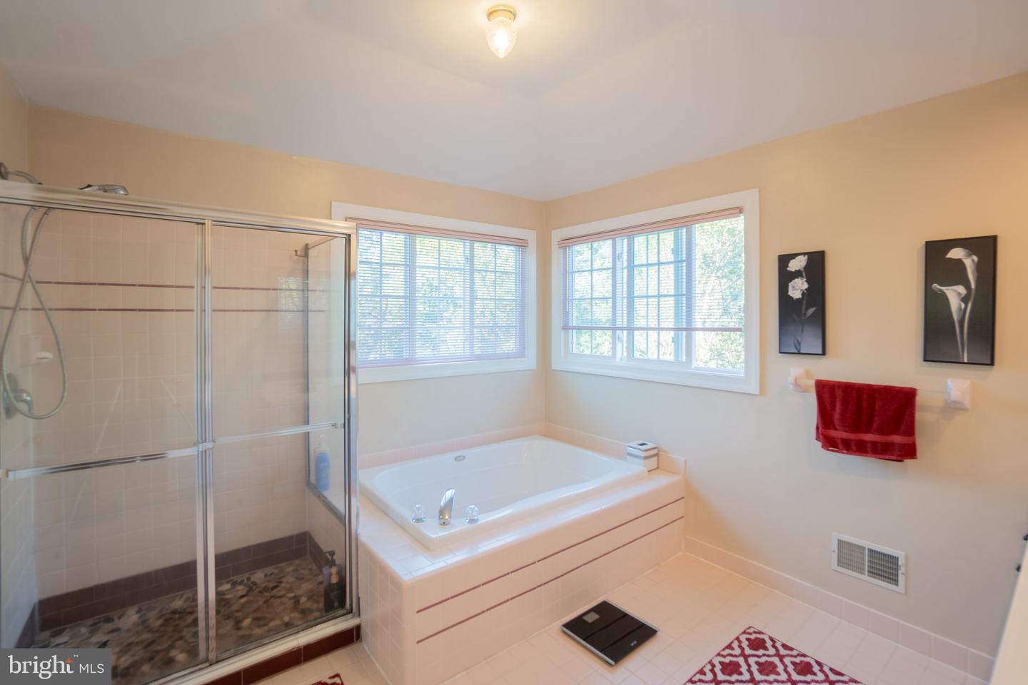 1066 N Kimbles Rd Property Photo 25