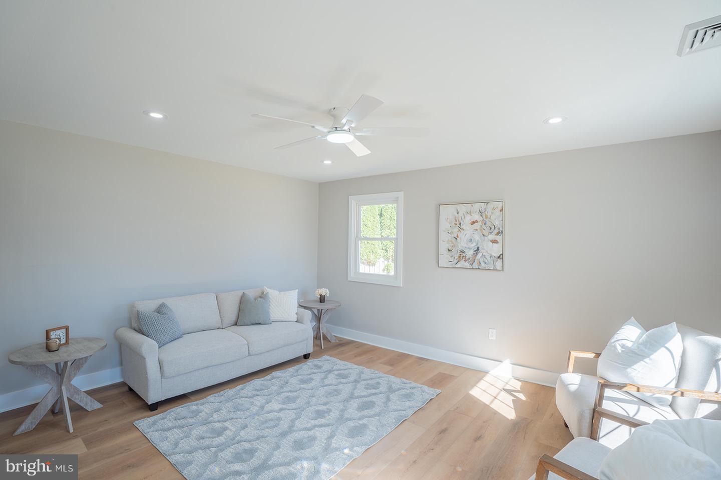 4 Mccarthy Ave Property Photo 3