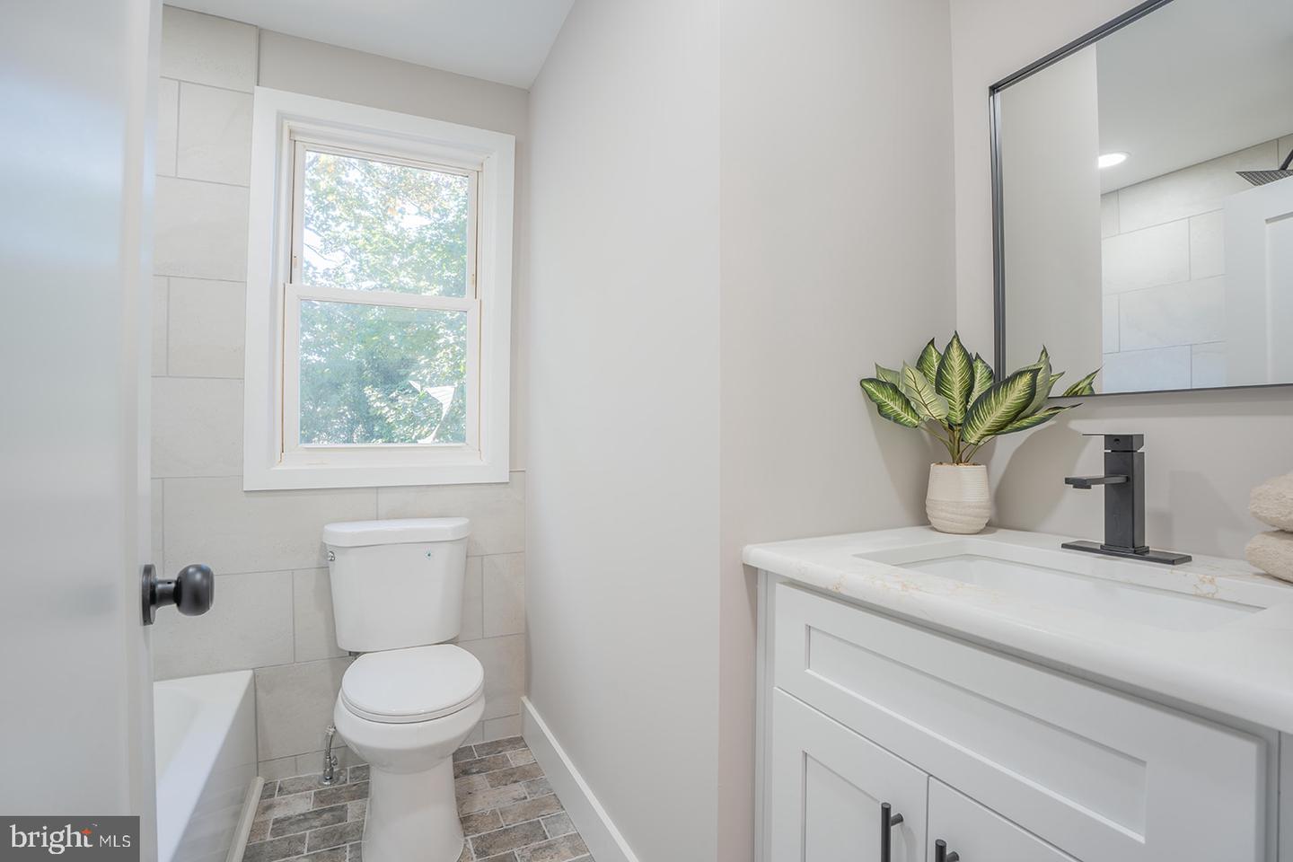 4 Mccarthy Ave Property Photo 12