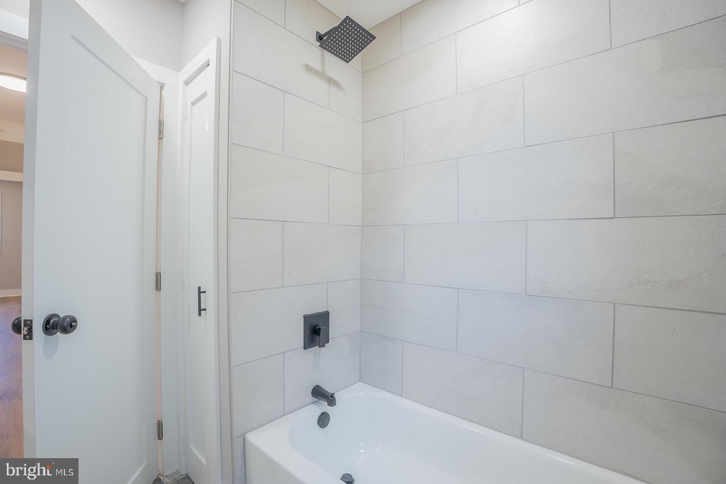 4 Mccarthy Ave Property Photo 13