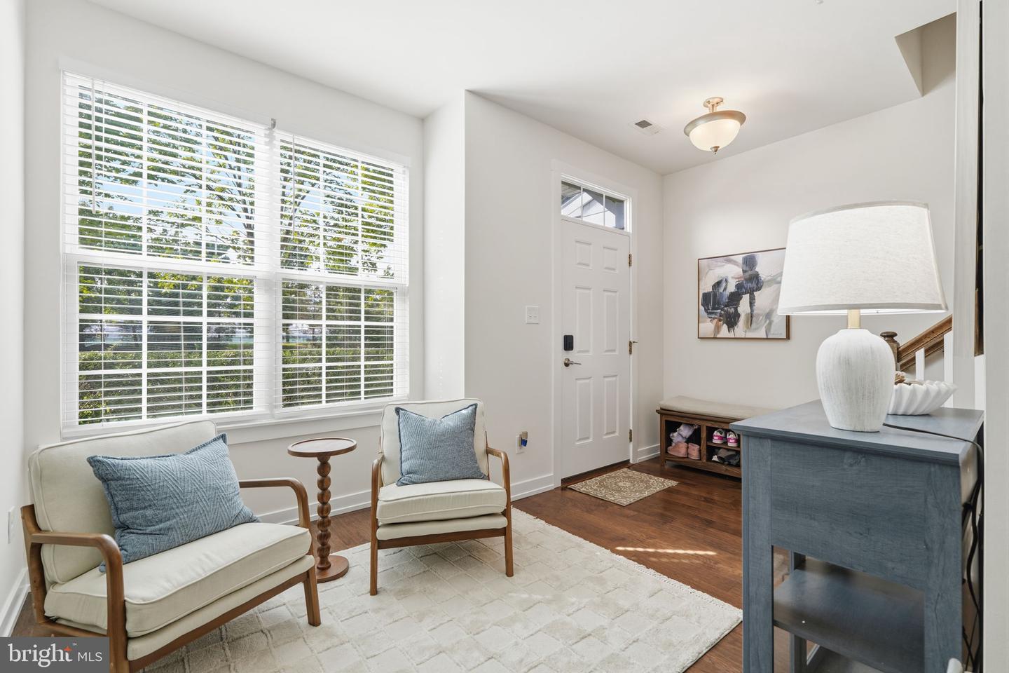 131 Equestrian Row Property Photo 8