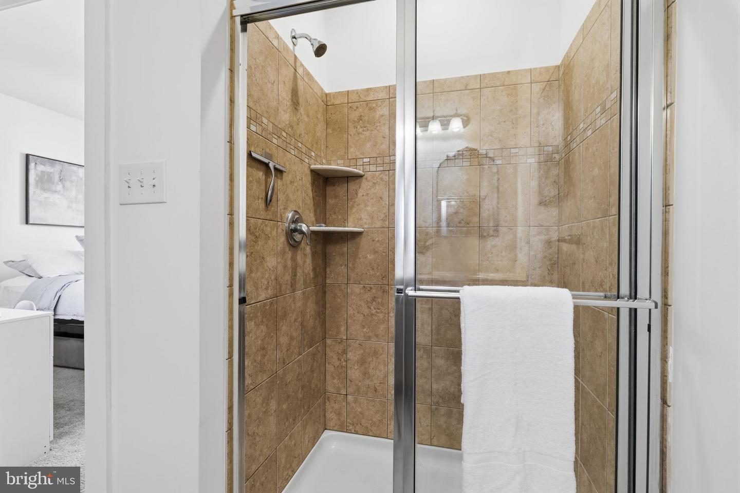 131 Equestrian Row Property Photo 25
