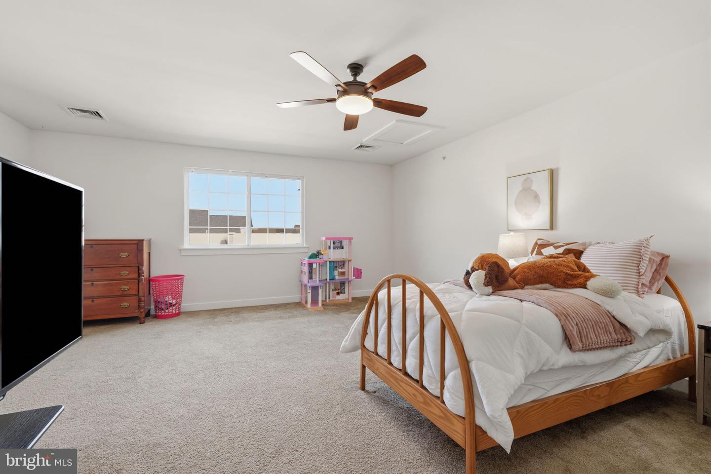 131 Equestrian Row Property Photo 30