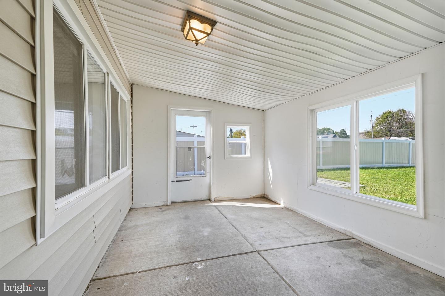 56 N Northpark Dr Property Photo 22