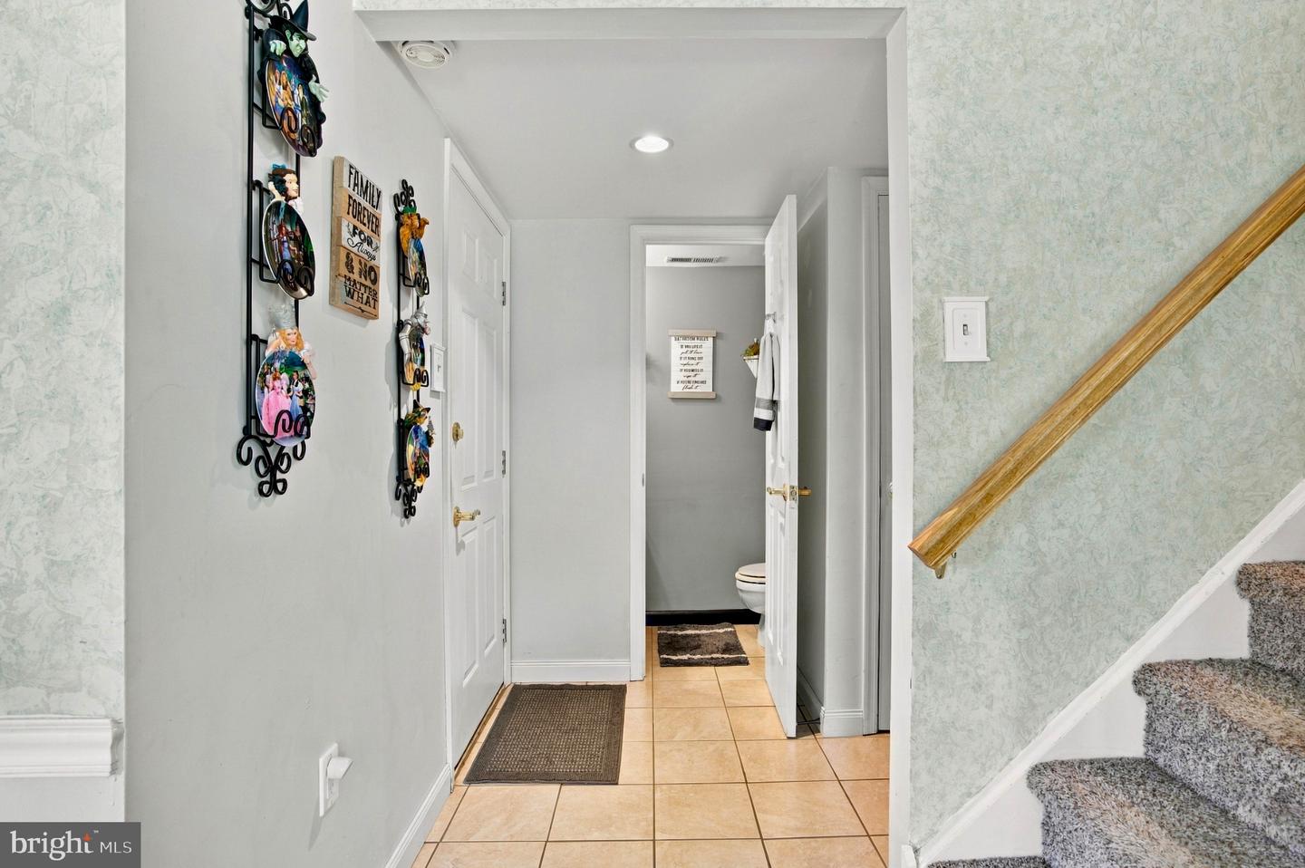 24 Pebble Ct Property Photo 19