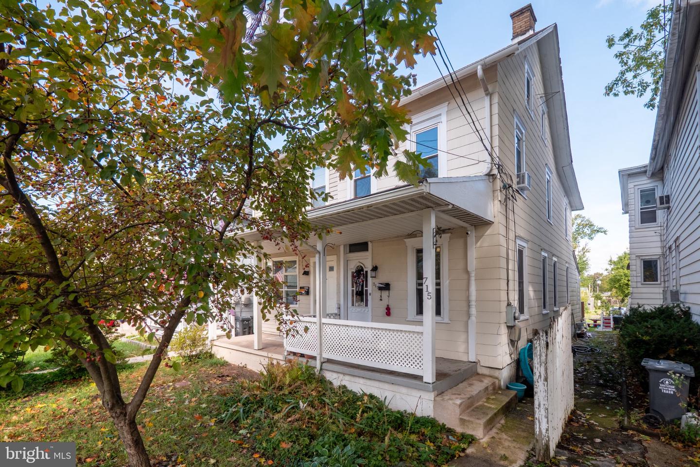 715-WEST BROAD ST