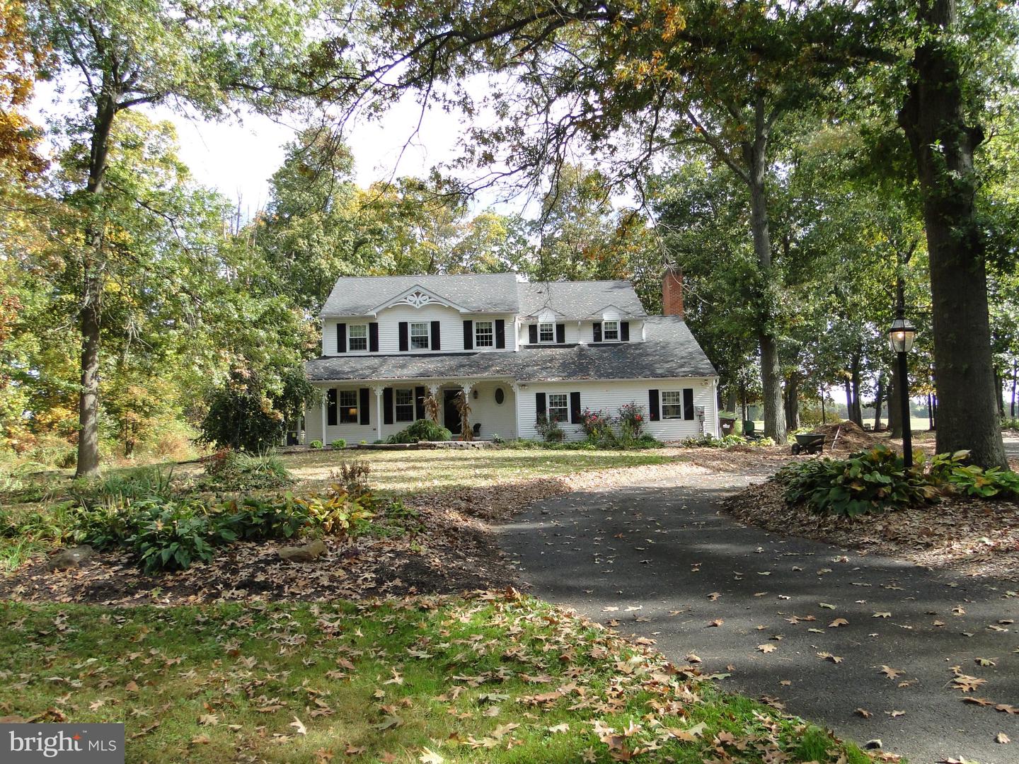 2160 Hillcrest Road Property Photo 1