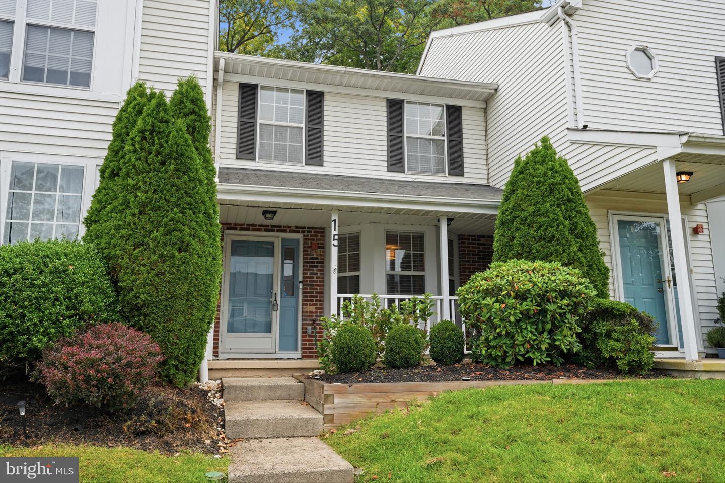 15 FAIR OAKS CT Property Photo 1