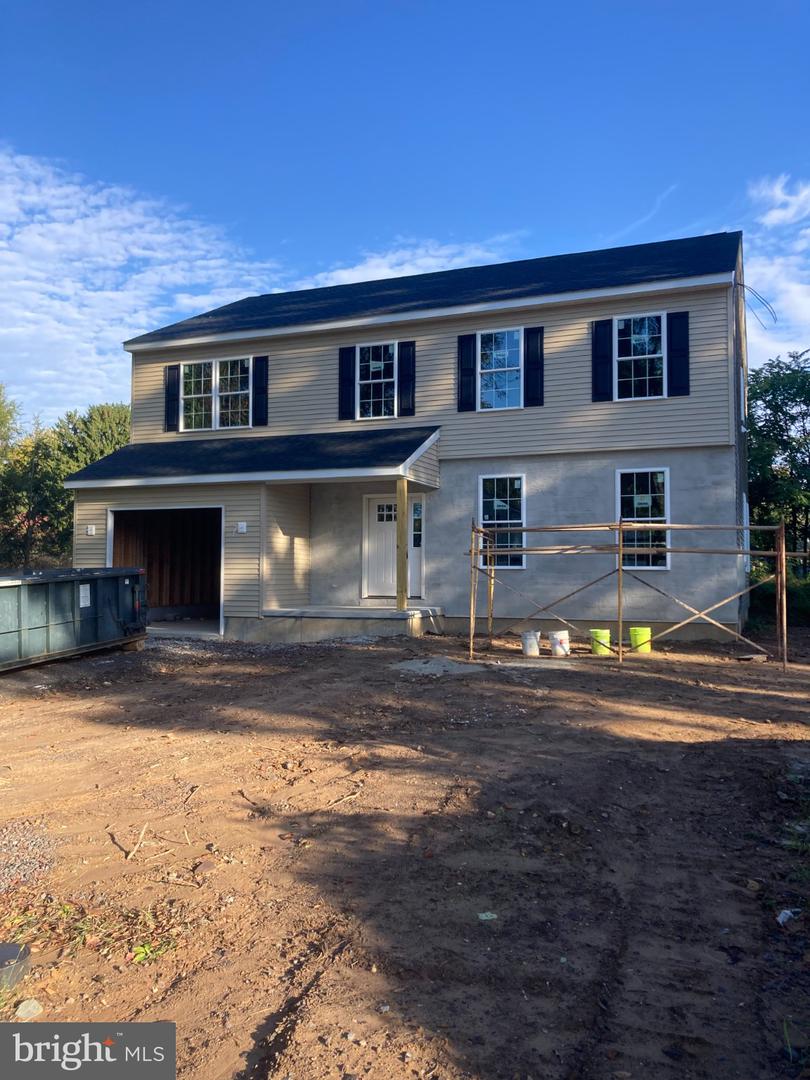 549 6TH AVE