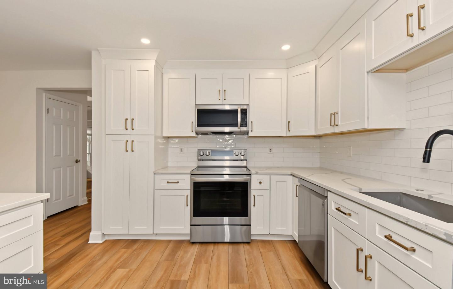 129 N Park Rd Property Photo 13