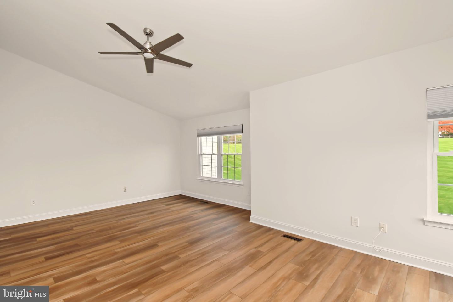 129 N Park Rd Property Photo 24