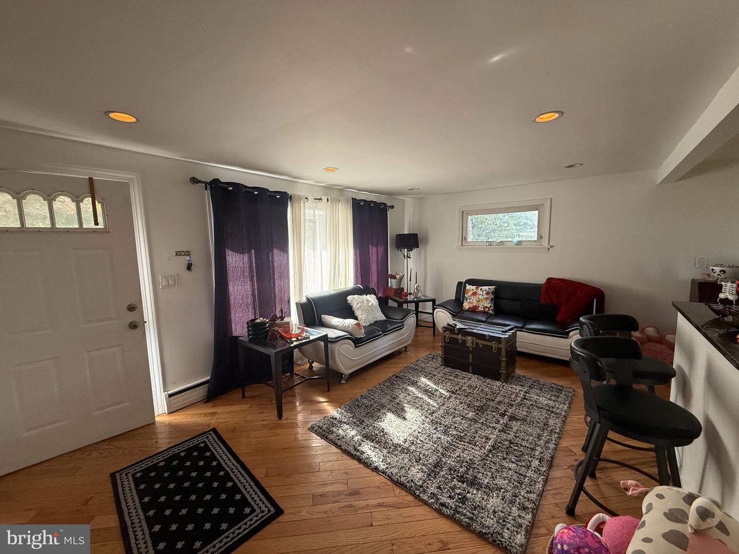 1153 Byberry Rd Property Photo 4