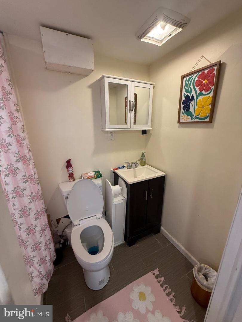 1153 Byberry Rd Property Photo 12