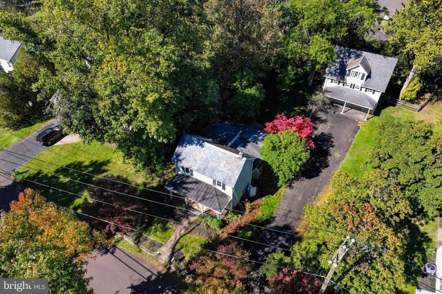 65 Mathews Ave Property Photo 35