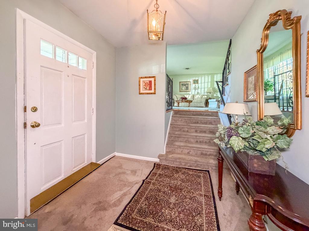 1702 S Crescent Blvd Property Photo 11