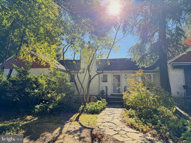 54 Irving Pl Property Photo 1
