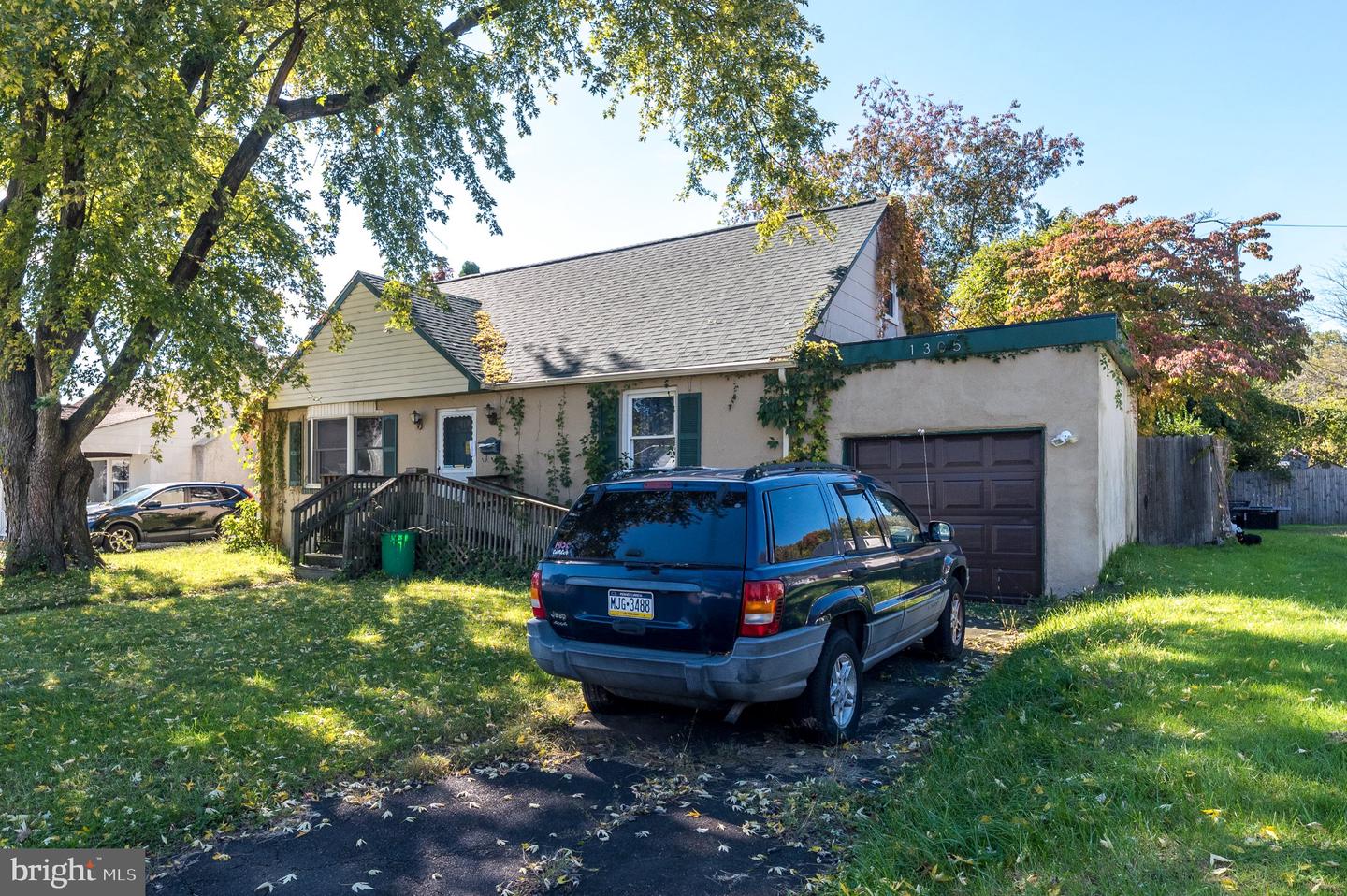 1305 Harrison St Property Photo 2
