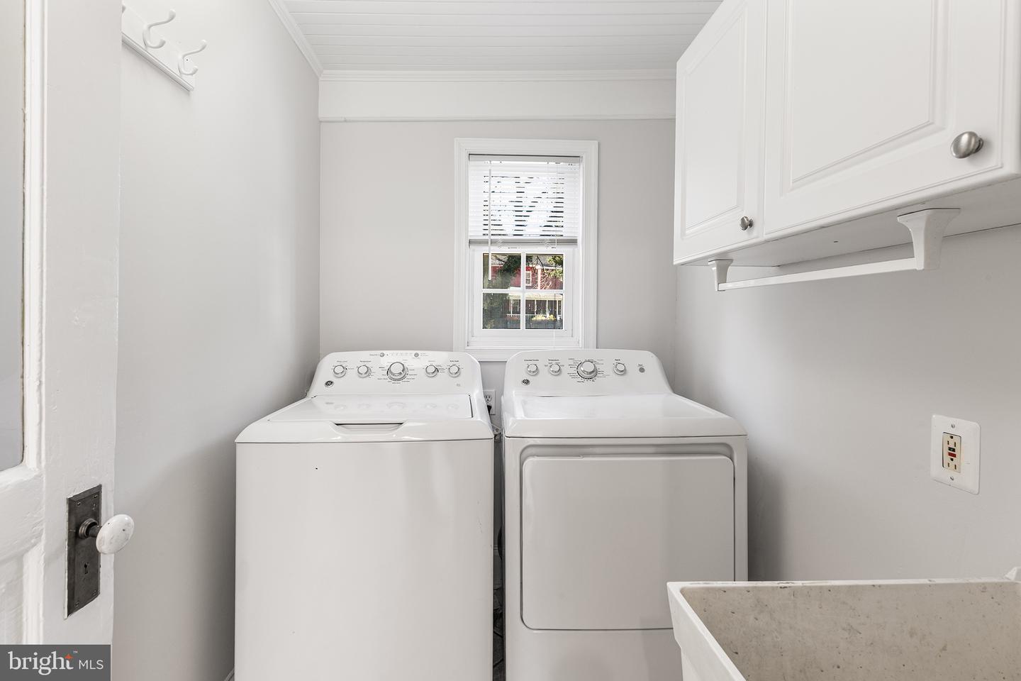 9 E College Ave Property Photo 29