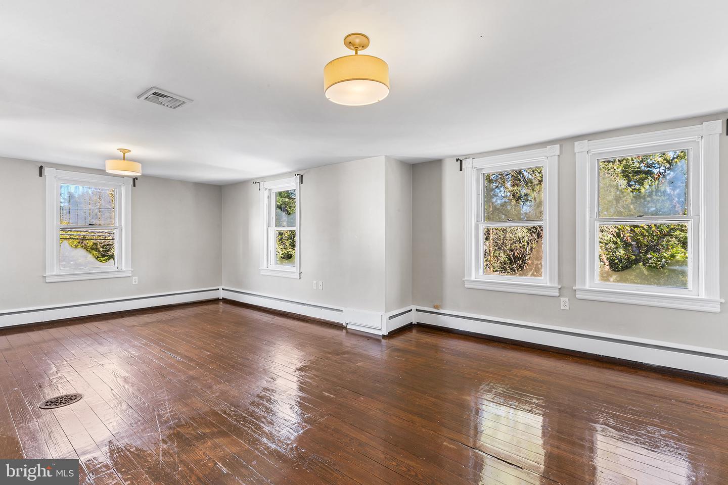 9 E College Ave Property Photo 32