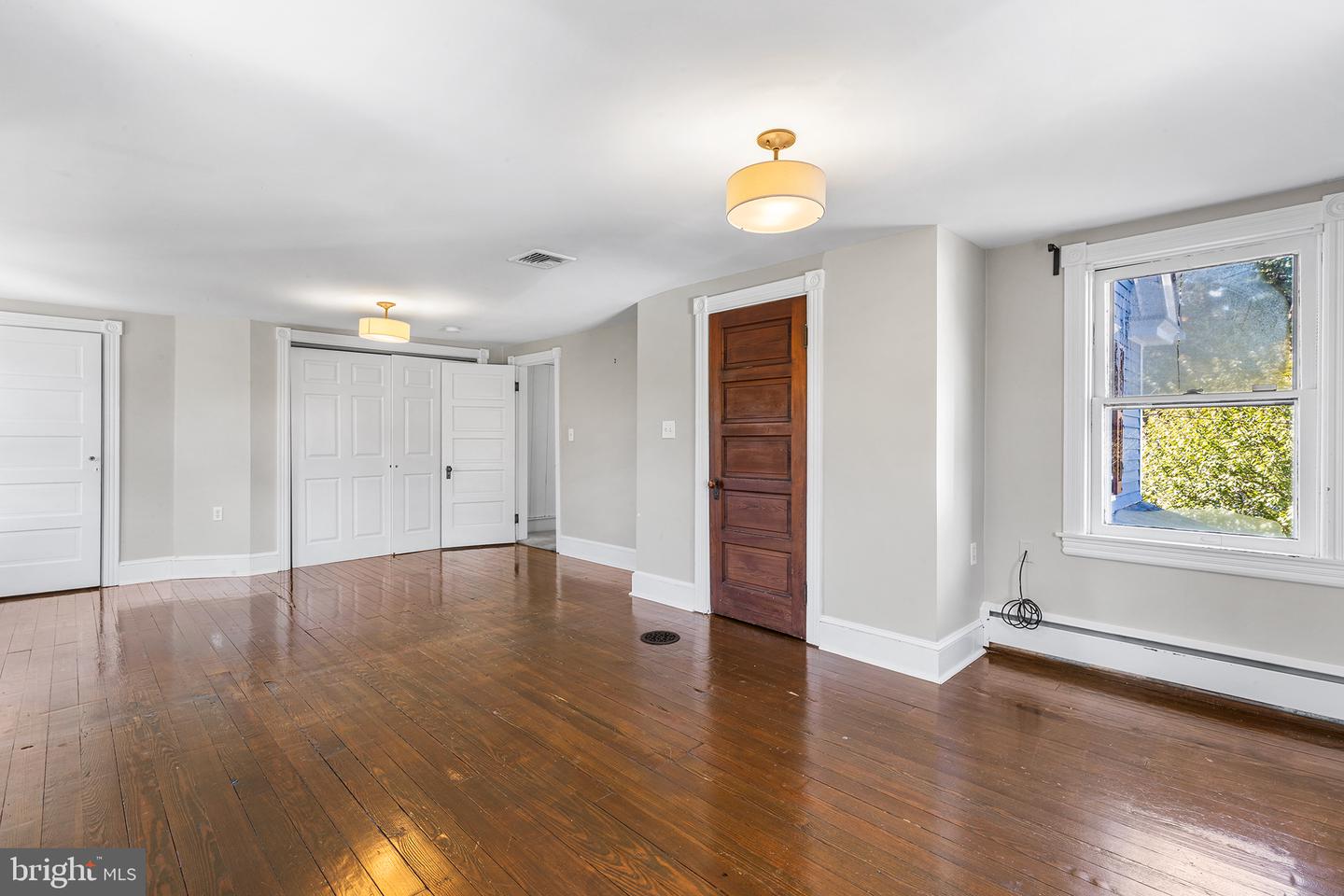9 E College Ave Property Photo 35
