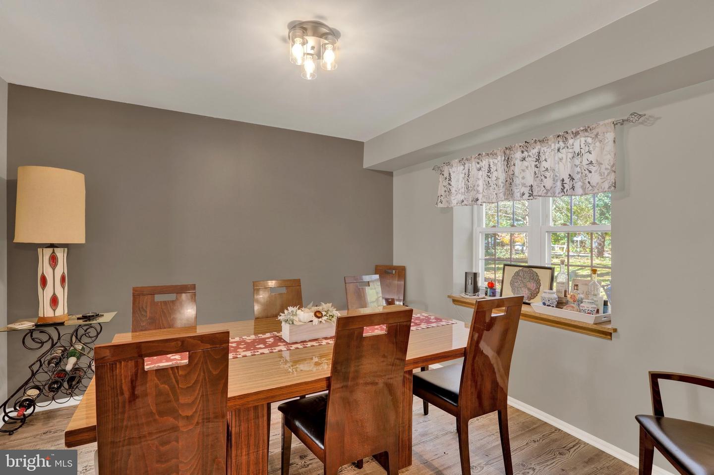 7 Andover Pl Property Photo 9