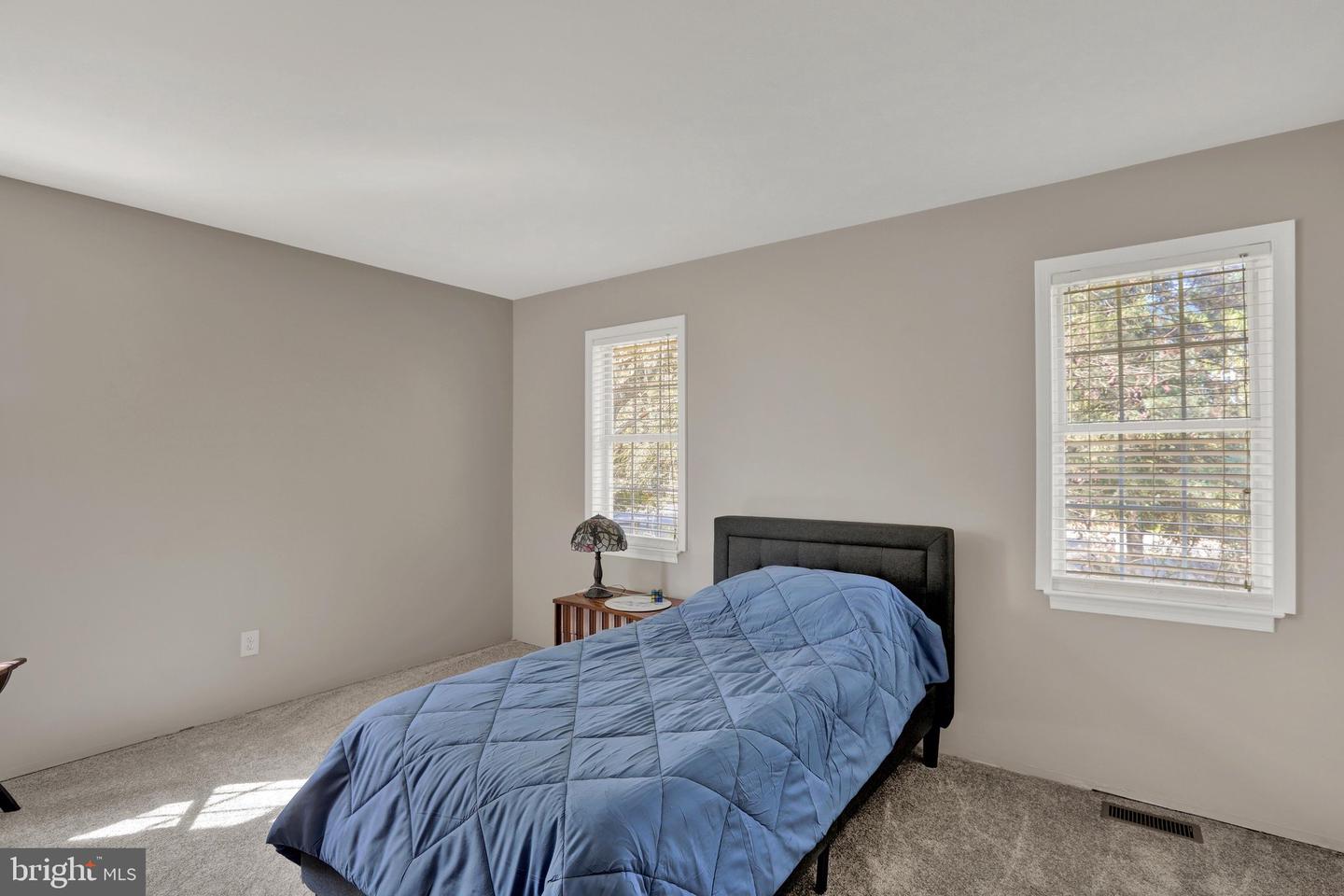 7 Andover Pl Property Photo 23