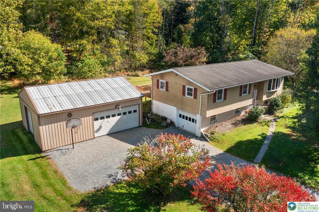 3073 COOKS CREEK RD Property Photo 1
