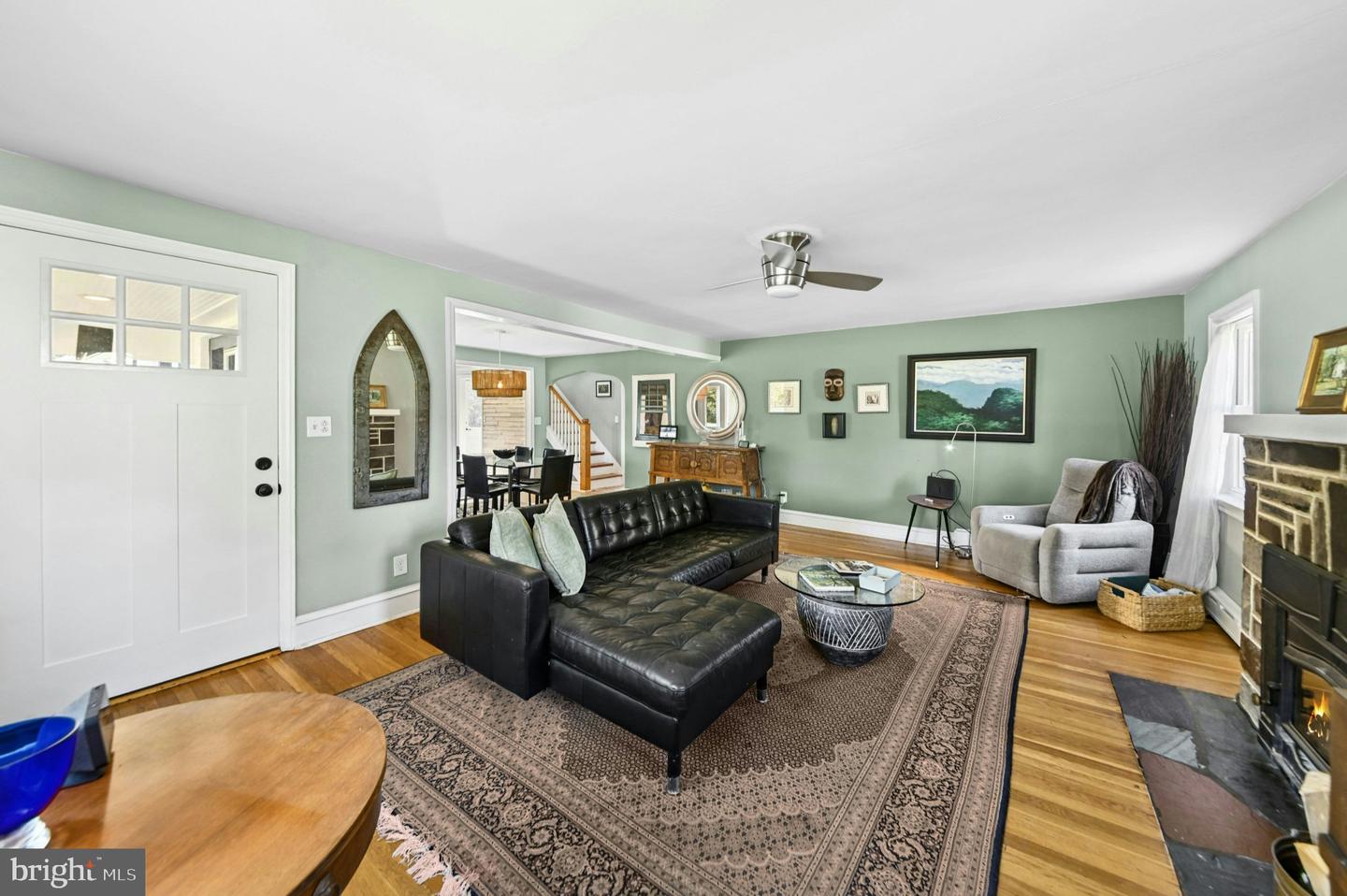1237 River Rd Property Photo 13