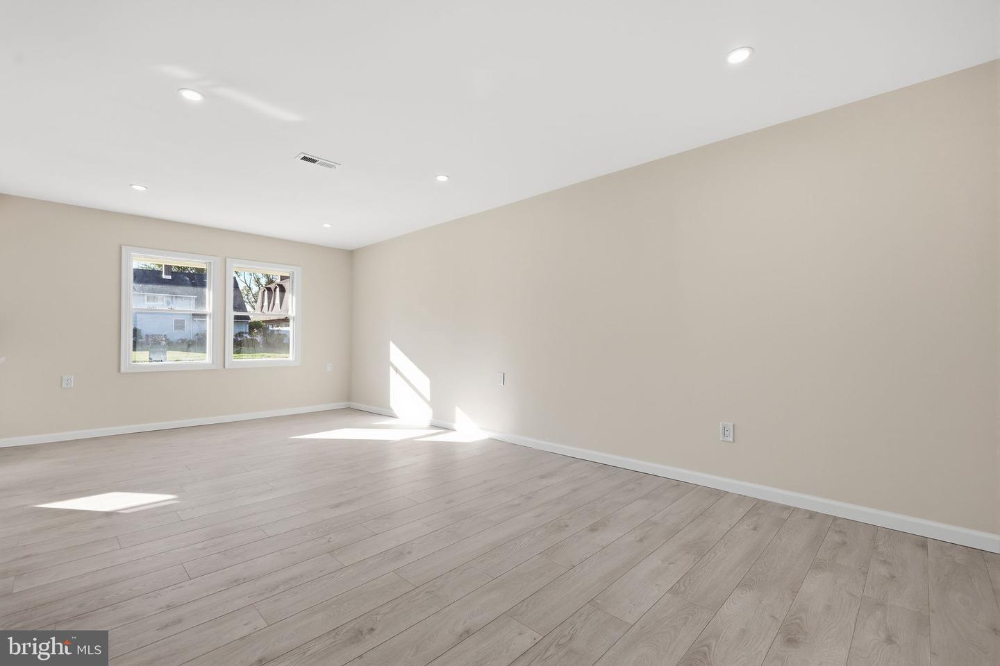 17 Idolstone Rd Property Photo 17