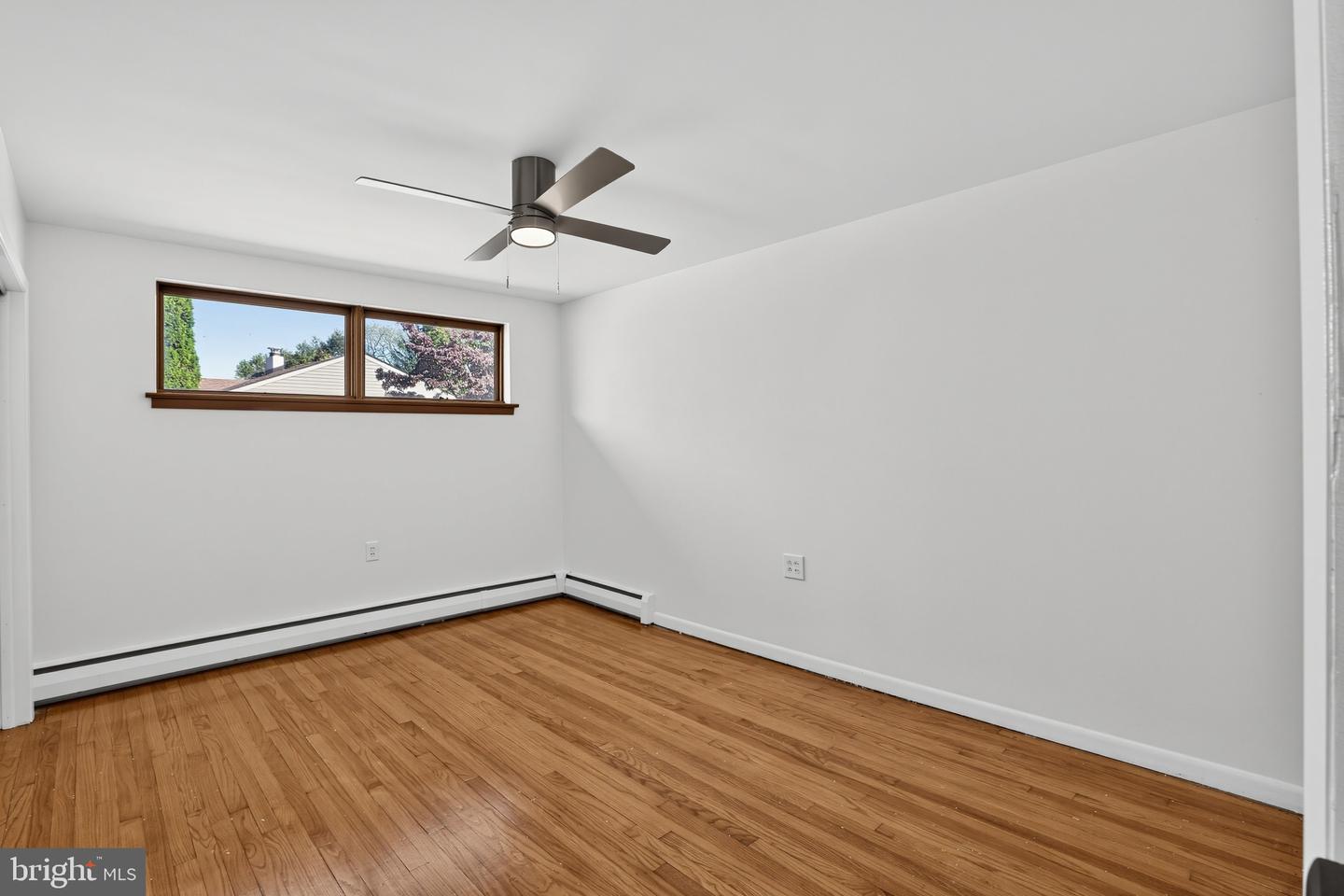 818 Honeysuckle Dr Property Photo 15