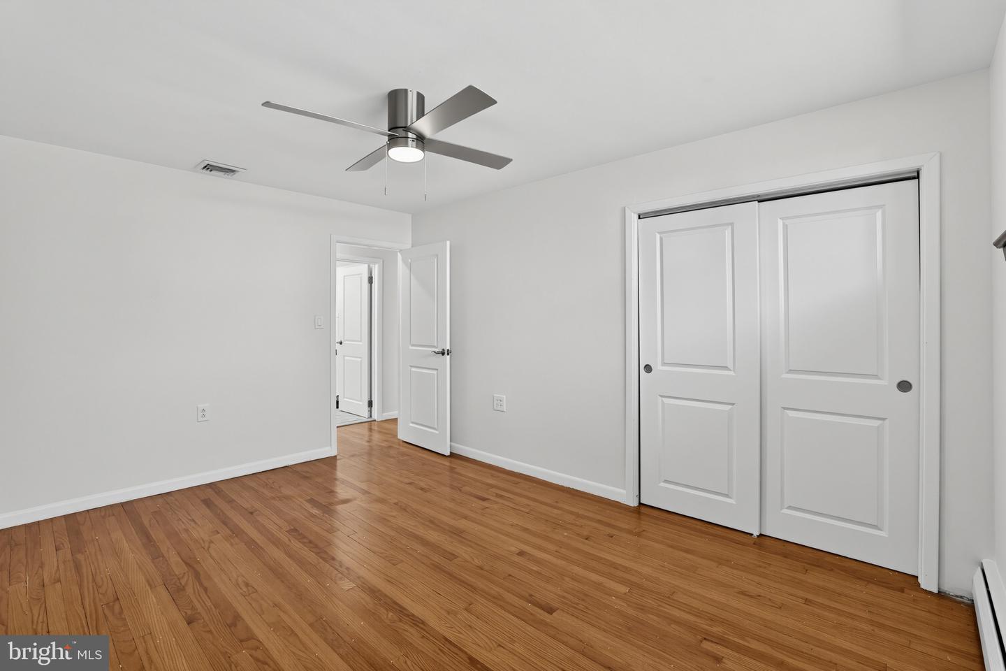 818 Honeysuckle Dr Property Photo 16