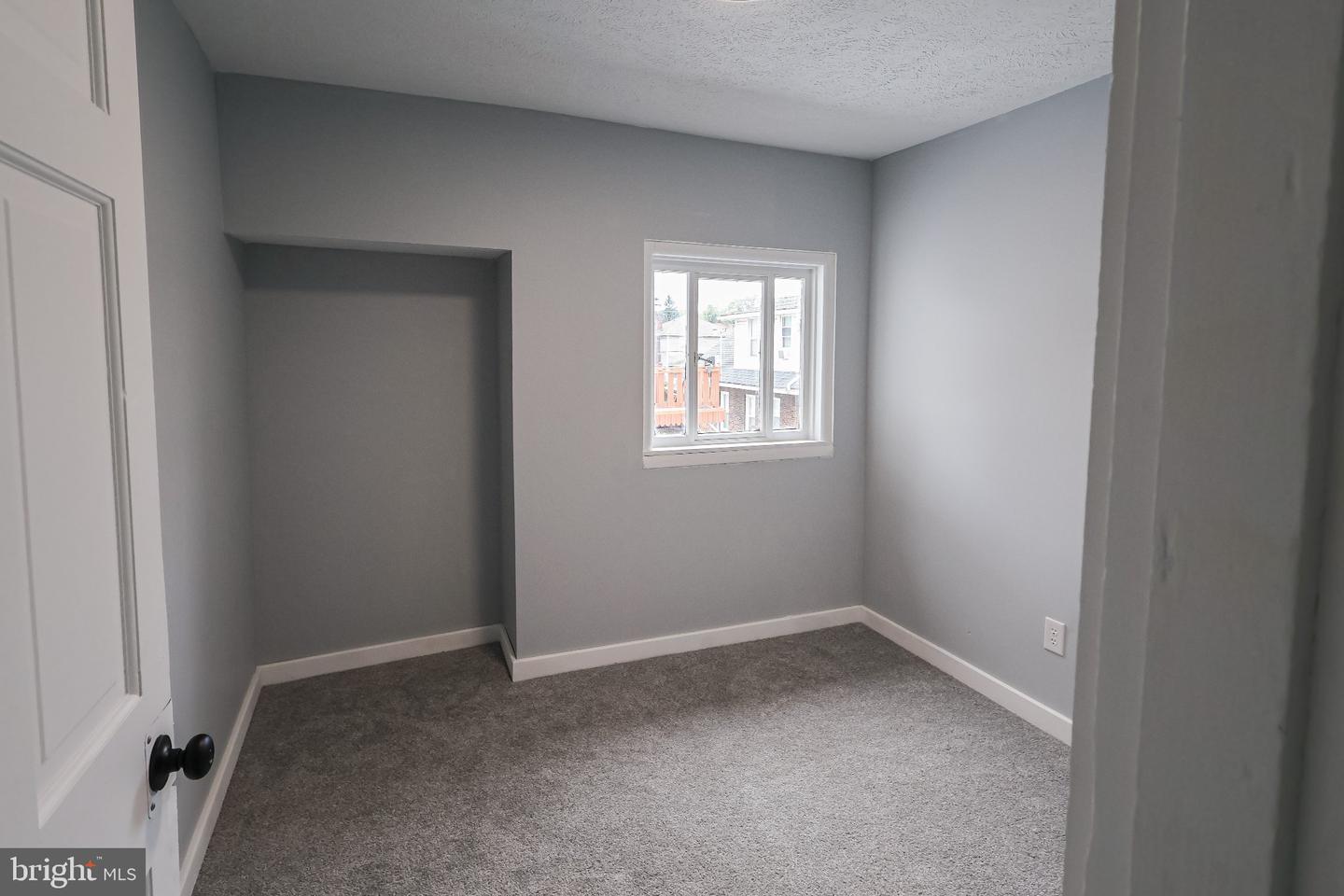 211 11th St Property Photo 14