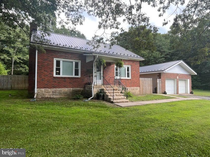 2037 Clearfield Valley Boulevard Property Photo 1