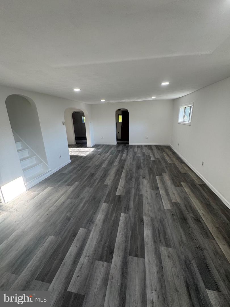 110 Oakland Ave Property Photo 1