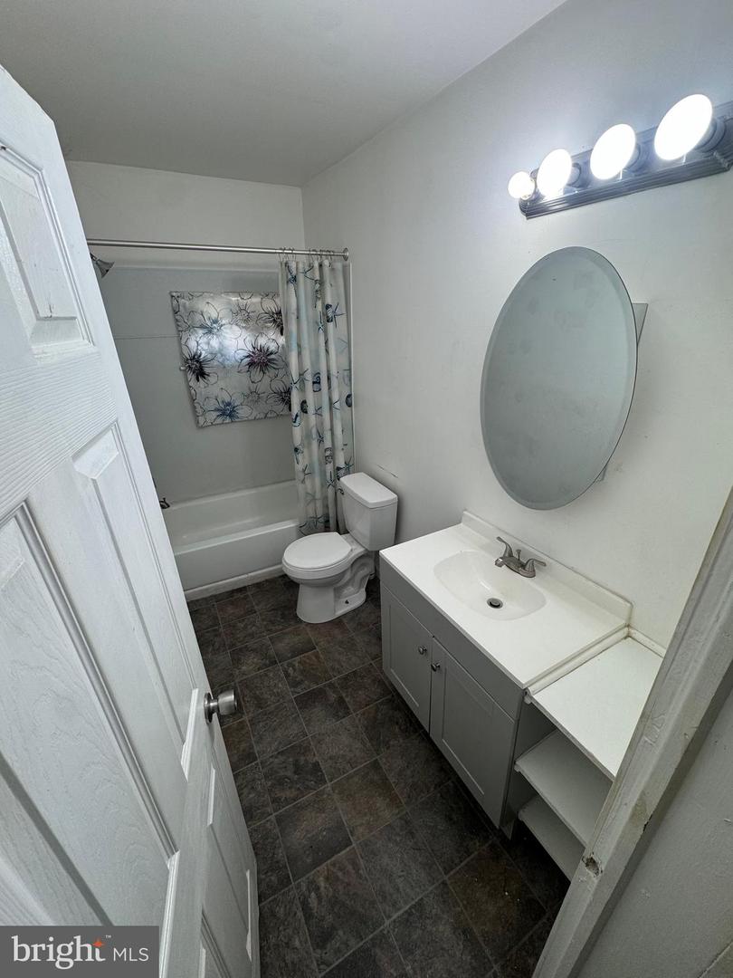 115-117 Baldwin Aly Property Photo 13