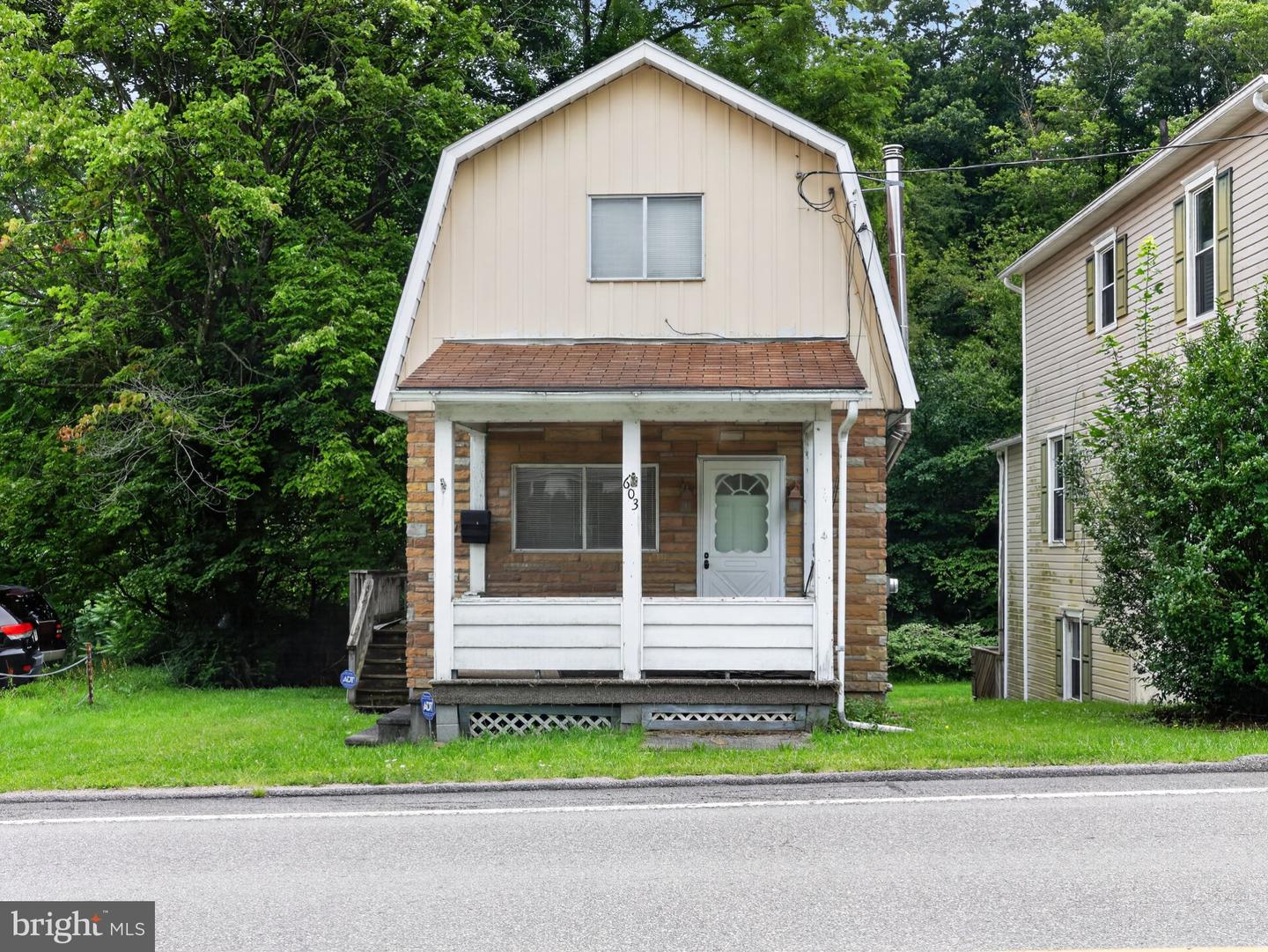 603 Fairfield Ave Property Photo 1