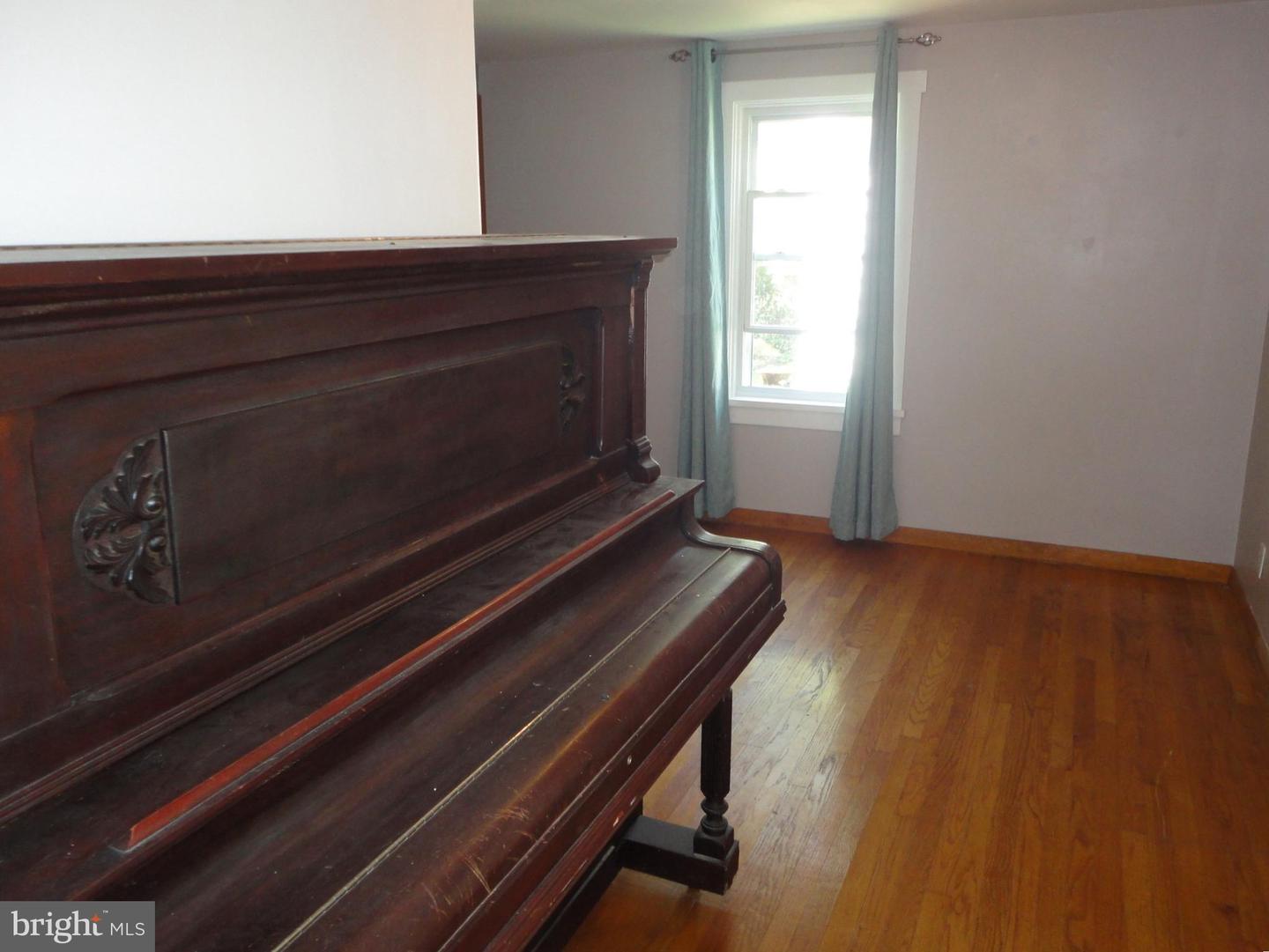 624 Plank Rd Property Photo 10