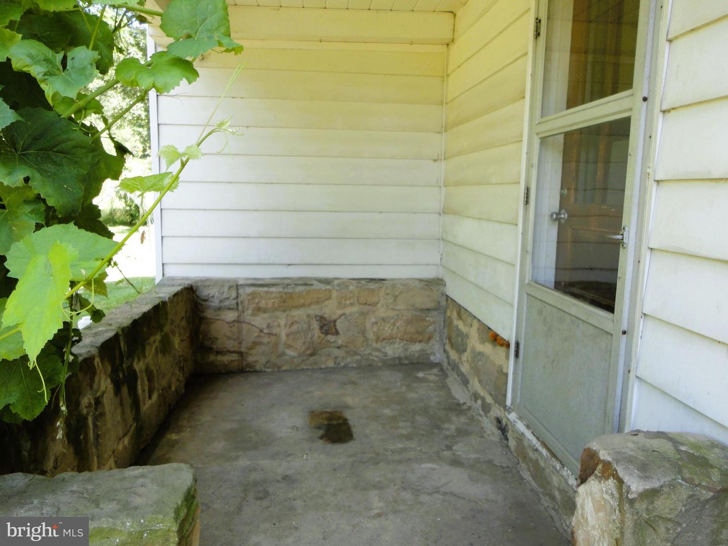 624 Plank Rd Property Photo 30