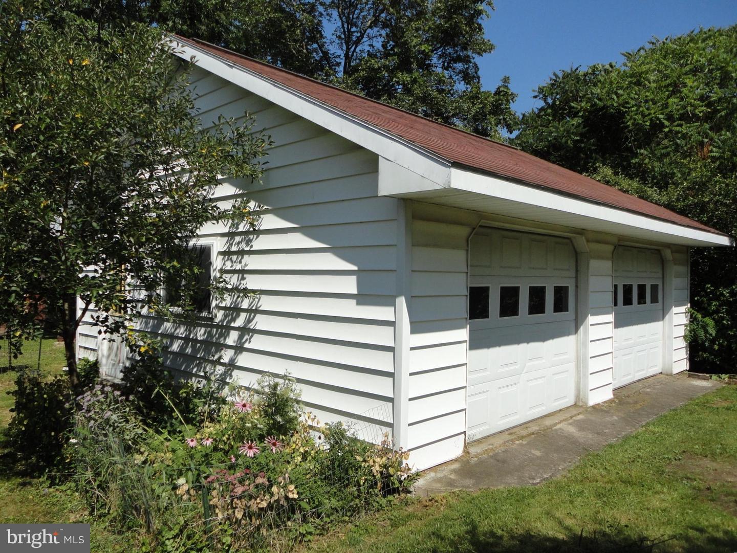 624 Plank Rd Property Photo 38