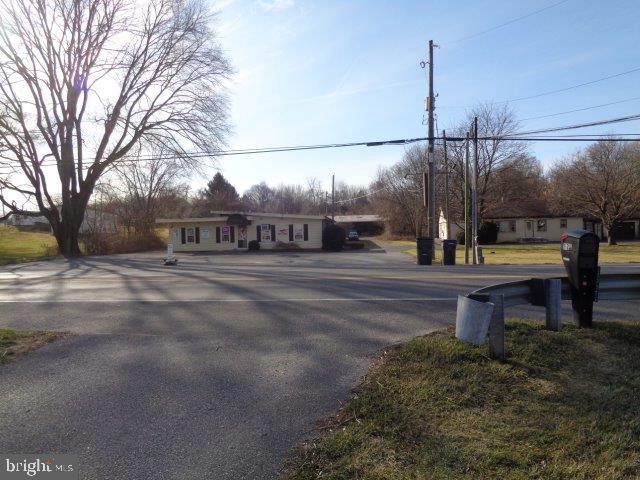 1310-1312 Holly Pike Property Photo 2