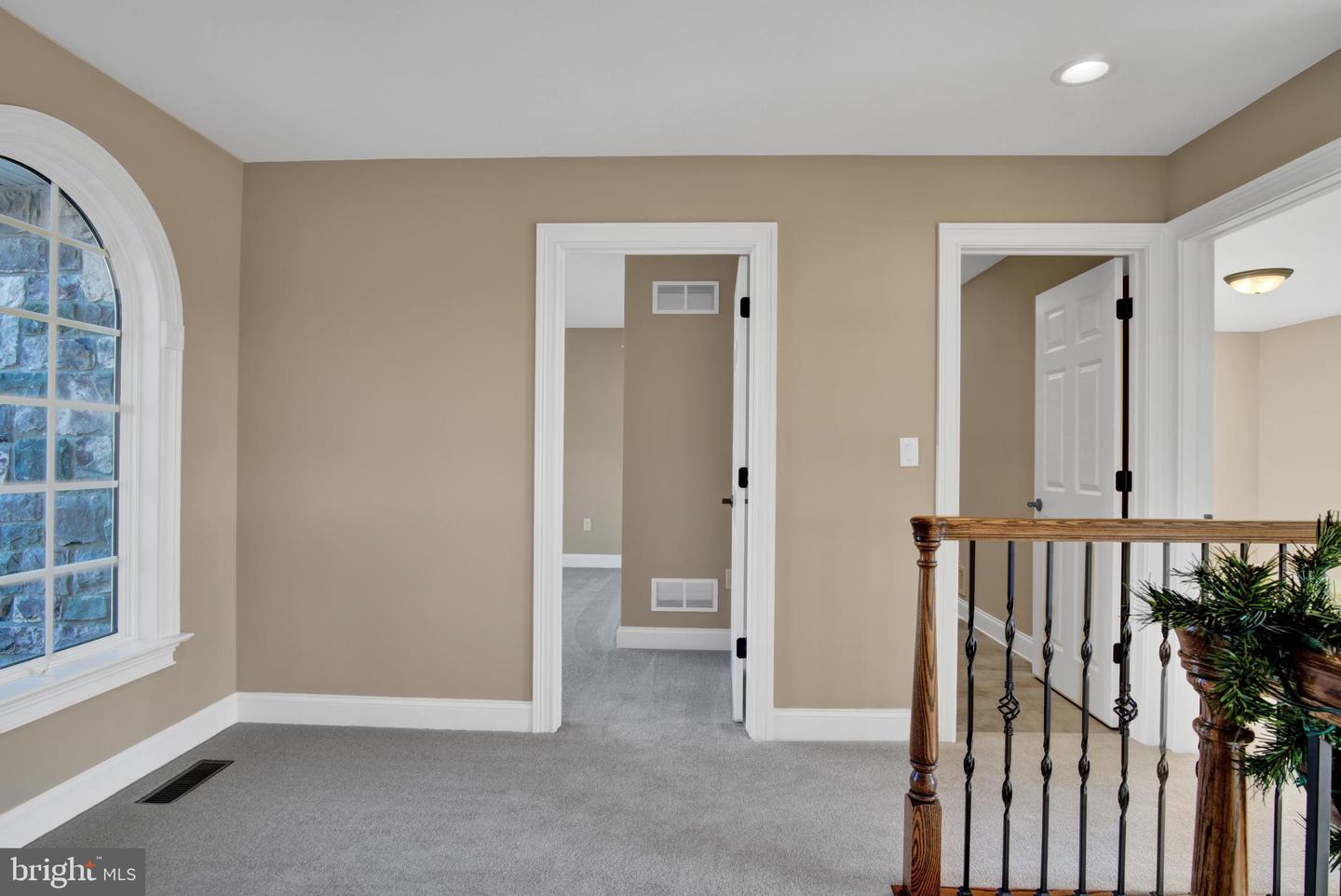 315 Pennington Dr Property Photo 33